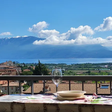 Διαμέρισμα Garda View